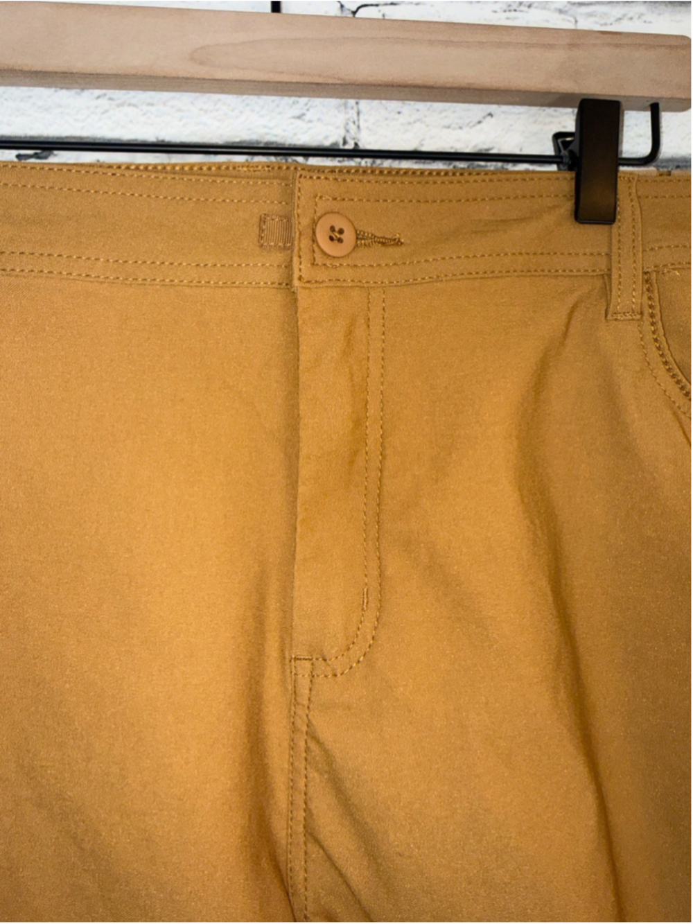 Women's Prana Shorts size 20W Mustard Yellow Halle Short Plus II 7’ Inseam NWT - Picture 8 of 16
